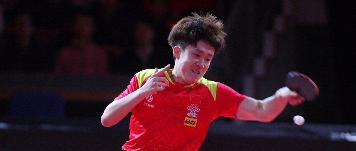 他通过仔细 他通过仔细